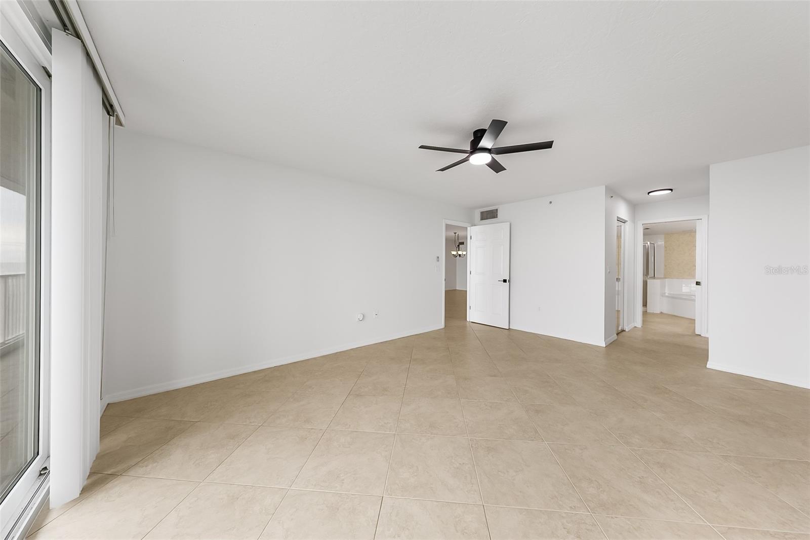 ROYAL PALM CONDO, INDIALANTIC, FL, 32903