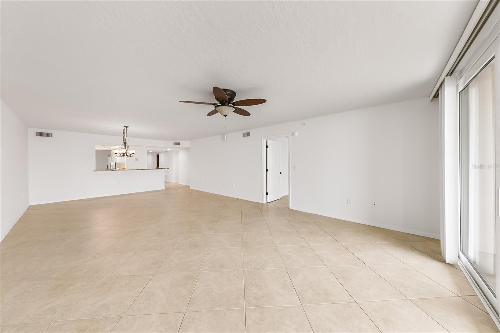 ROYAL PALM CONDO, INDIALANTIC, FL, 32903