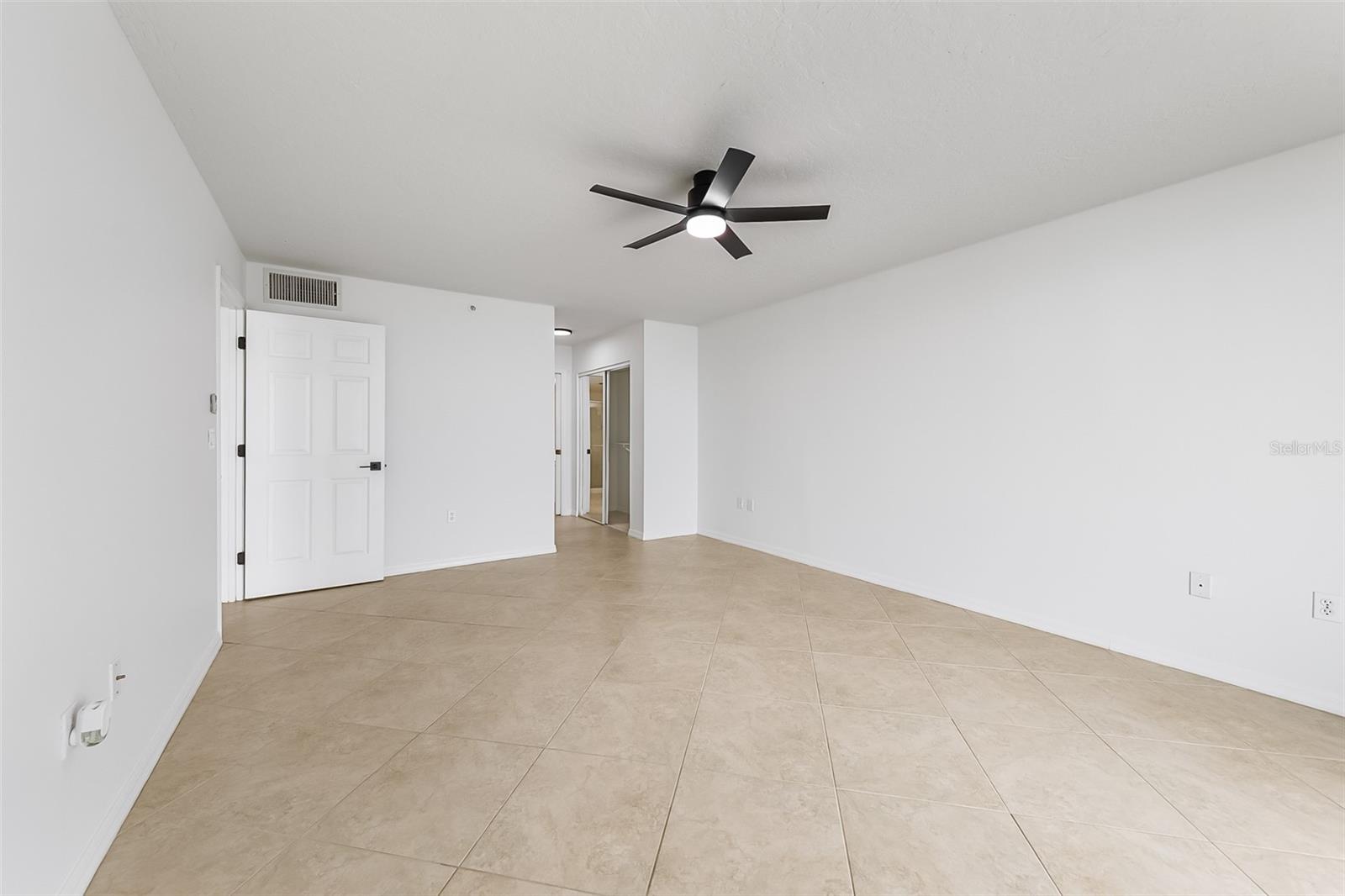 ROYAL PALM CONDO, INDIALANTIC, FL, 32903