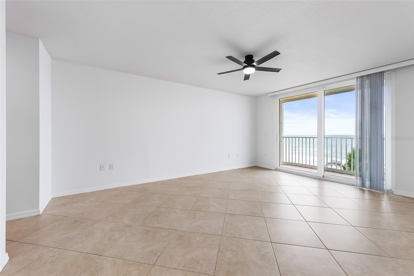 ROYAL PALM CONDO, INDIALANTIC, FL, 32903