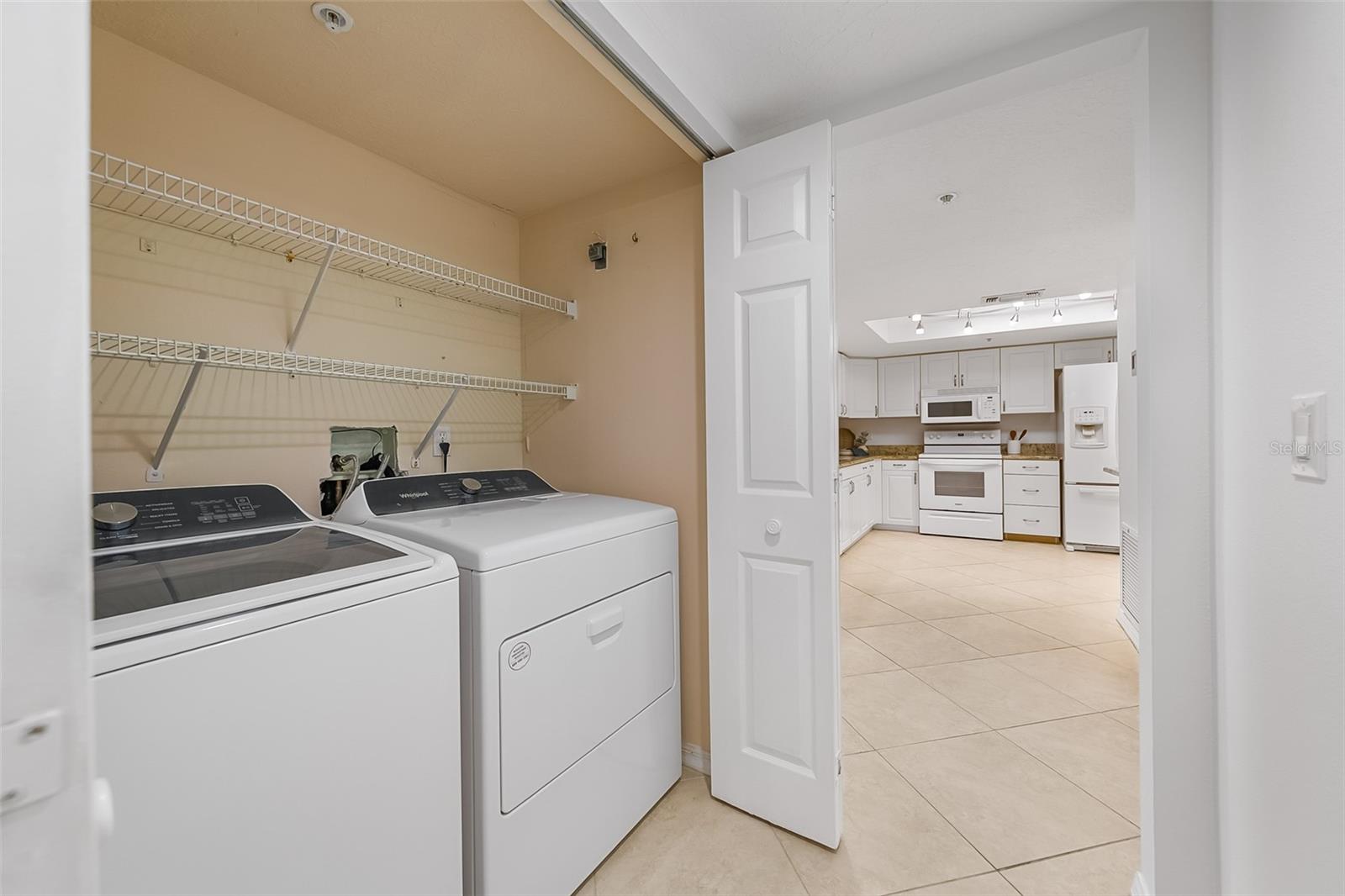 ROYAL PALM CONDO, INDIALANTIC, FL, 32903