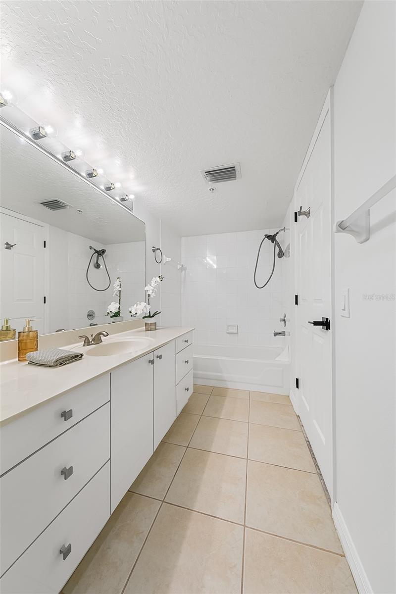 ROYAL PALM CONDO, INDIALANTIC, FL, 32903