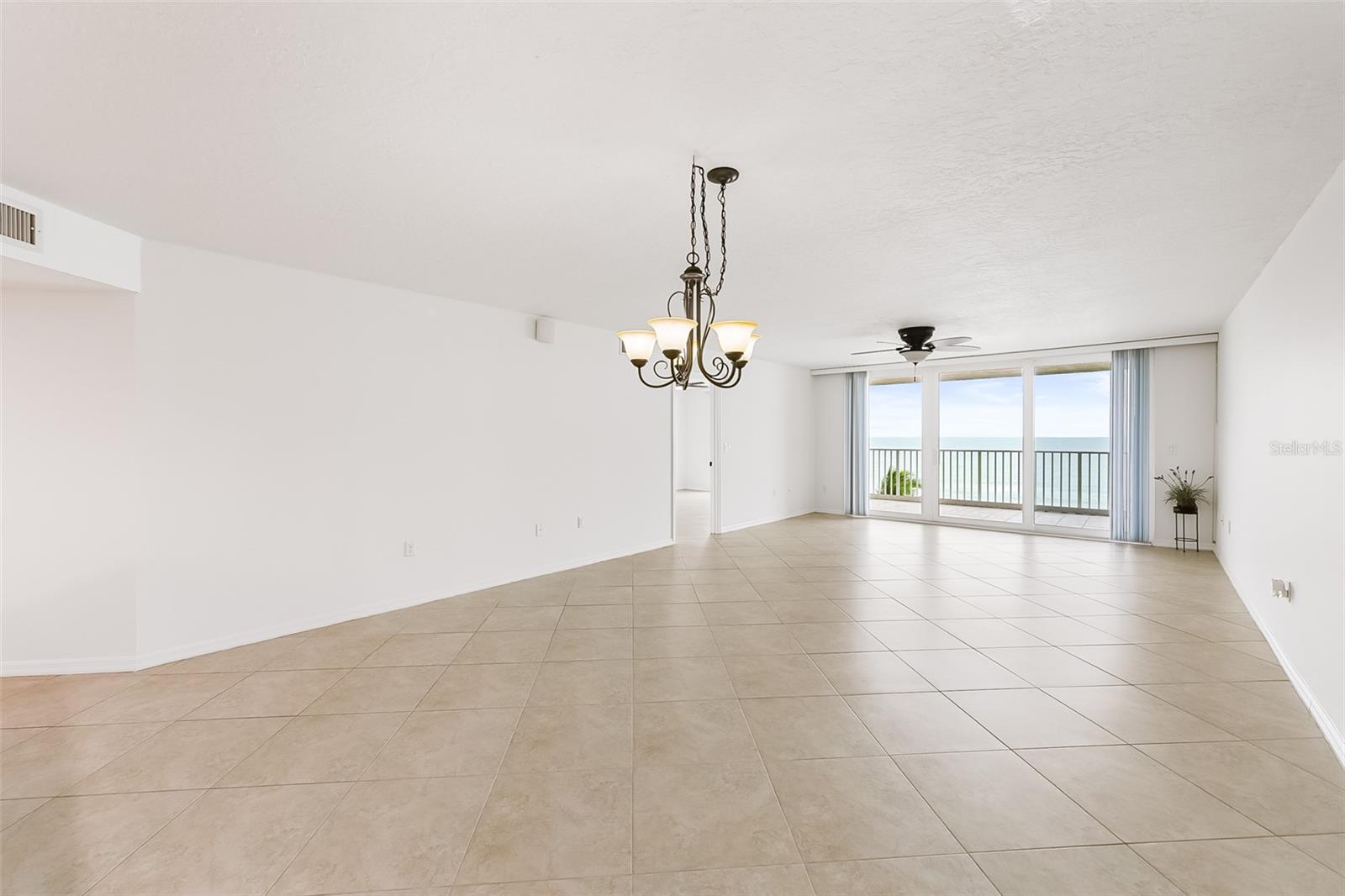 ROYAL PALM CONDO, INDIALANTIC, FL, 32903