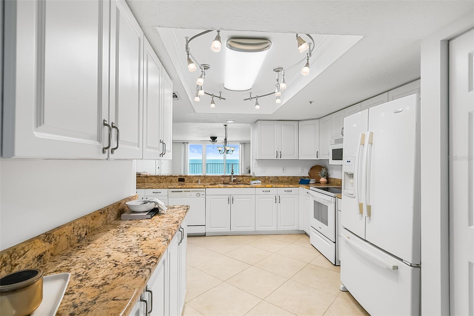 ROYAL PALM CONDO, INDIALANTIC, FL, 32903