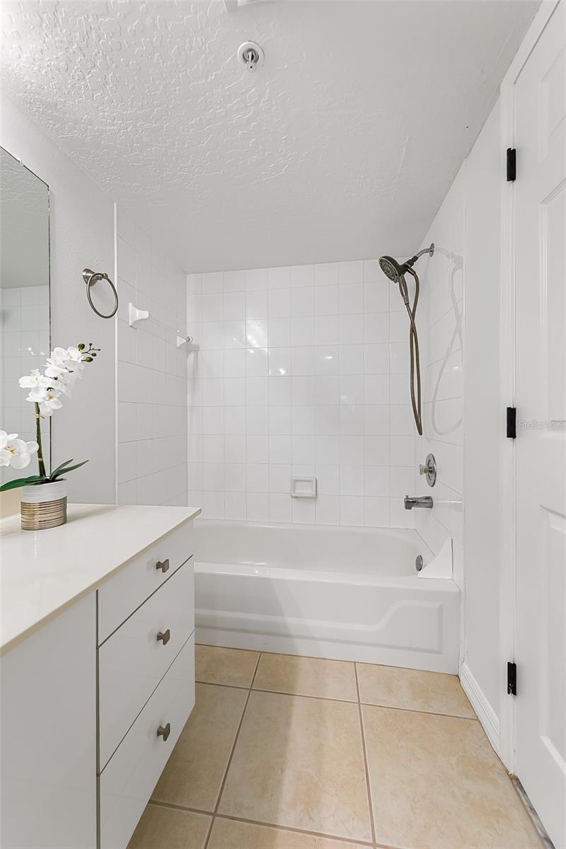 ROYAL PALM CONDO, INDIALANTIC, FL, 32903