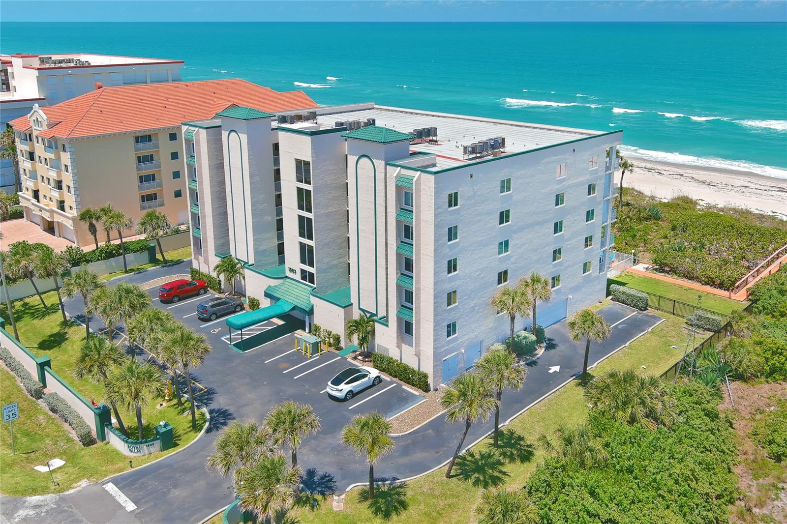 ROYAL PALM CONDO, INDIALANTIC, FL, 32903