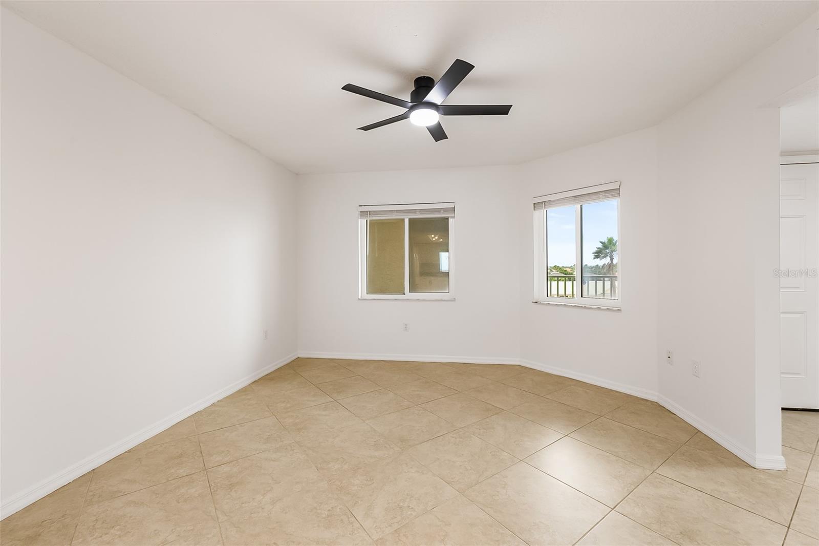 ROYAL PALM CONDO, INDIALANTIC, FL, 32903
