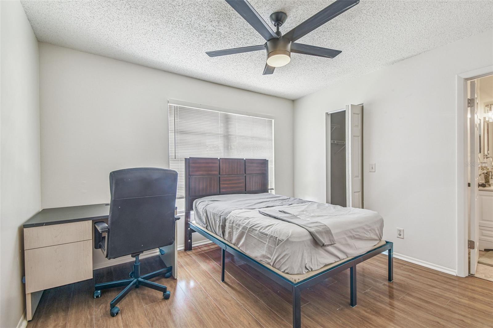 5238 SUNRIDGE PALMS DR, TAMPA, FL, 33617