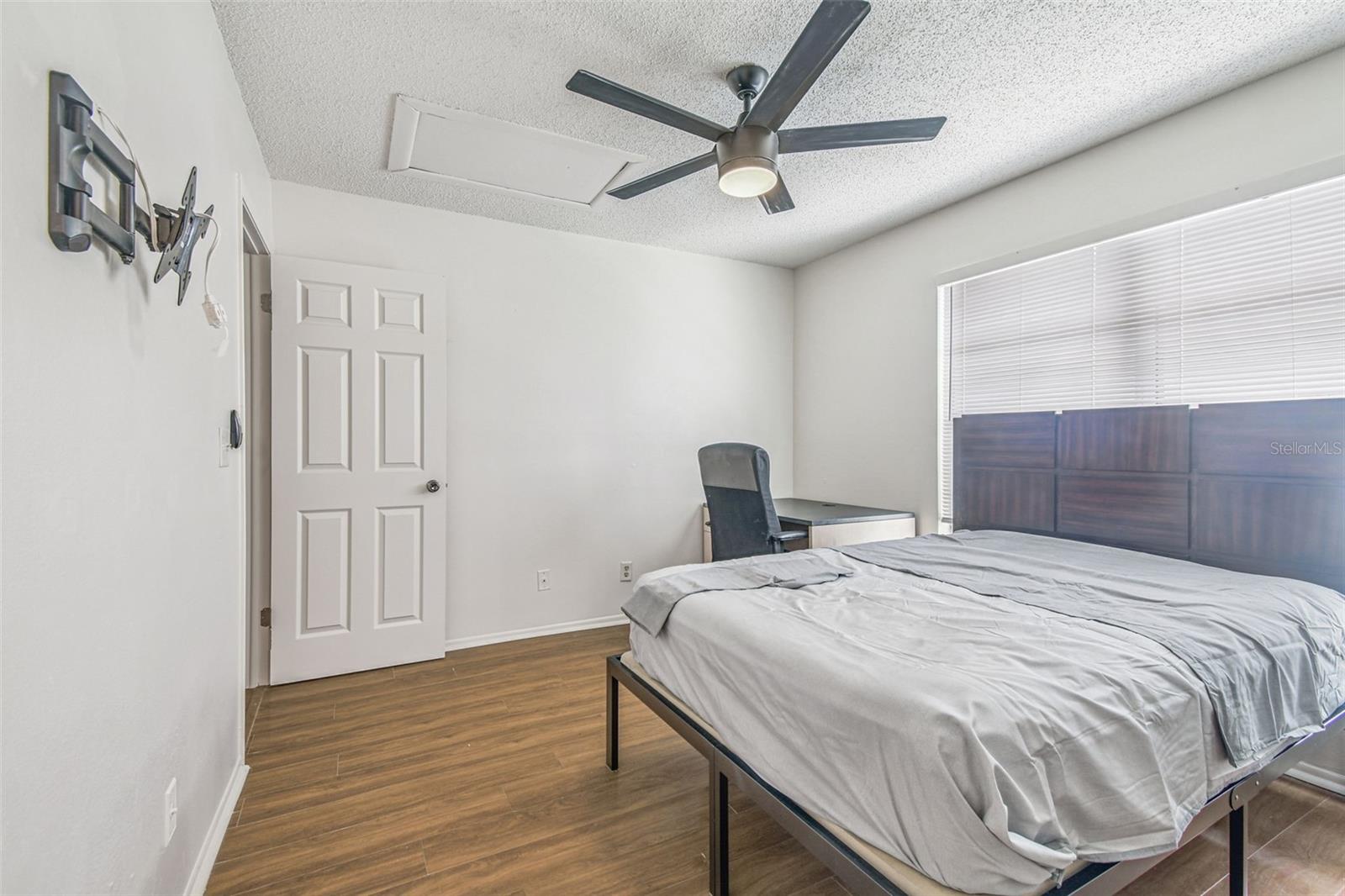 5238 SUNRIDGE PALMS DR, TAMPA, FL, 33617