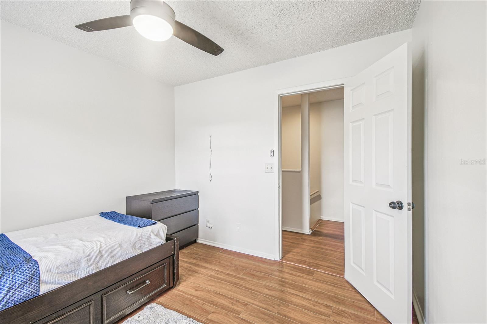 5238 SUNRIDGE PALMS DR, TAMPA, FL, 33617