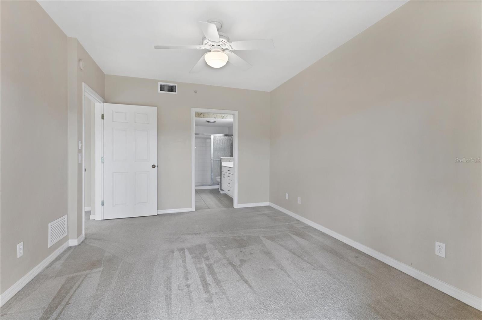 432 SUNSET LAKE BLVD #102, VENICE, FL, 34292