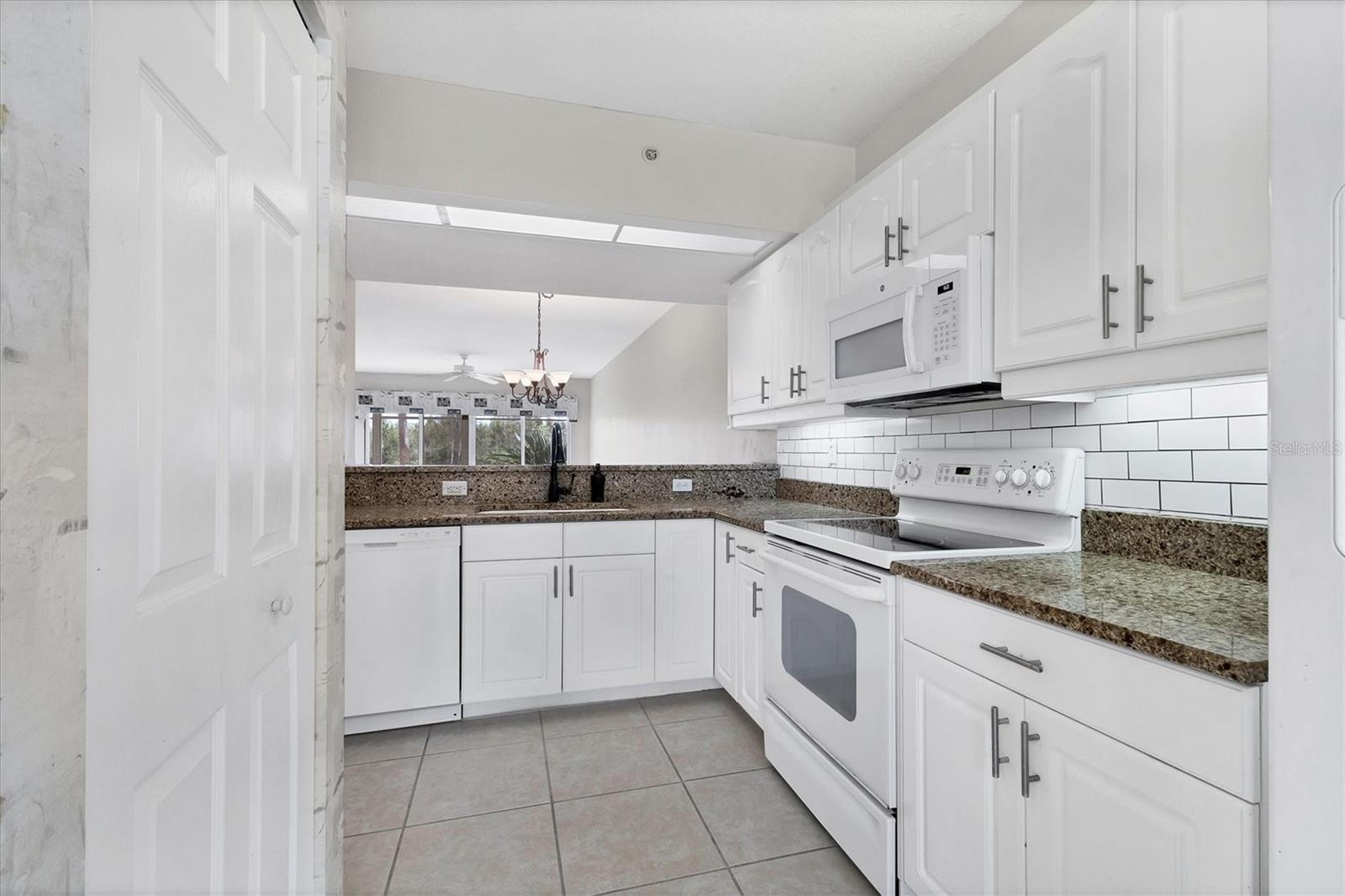 432 SUNSET LAKE BLVD #102, VENICE, FL, 34292