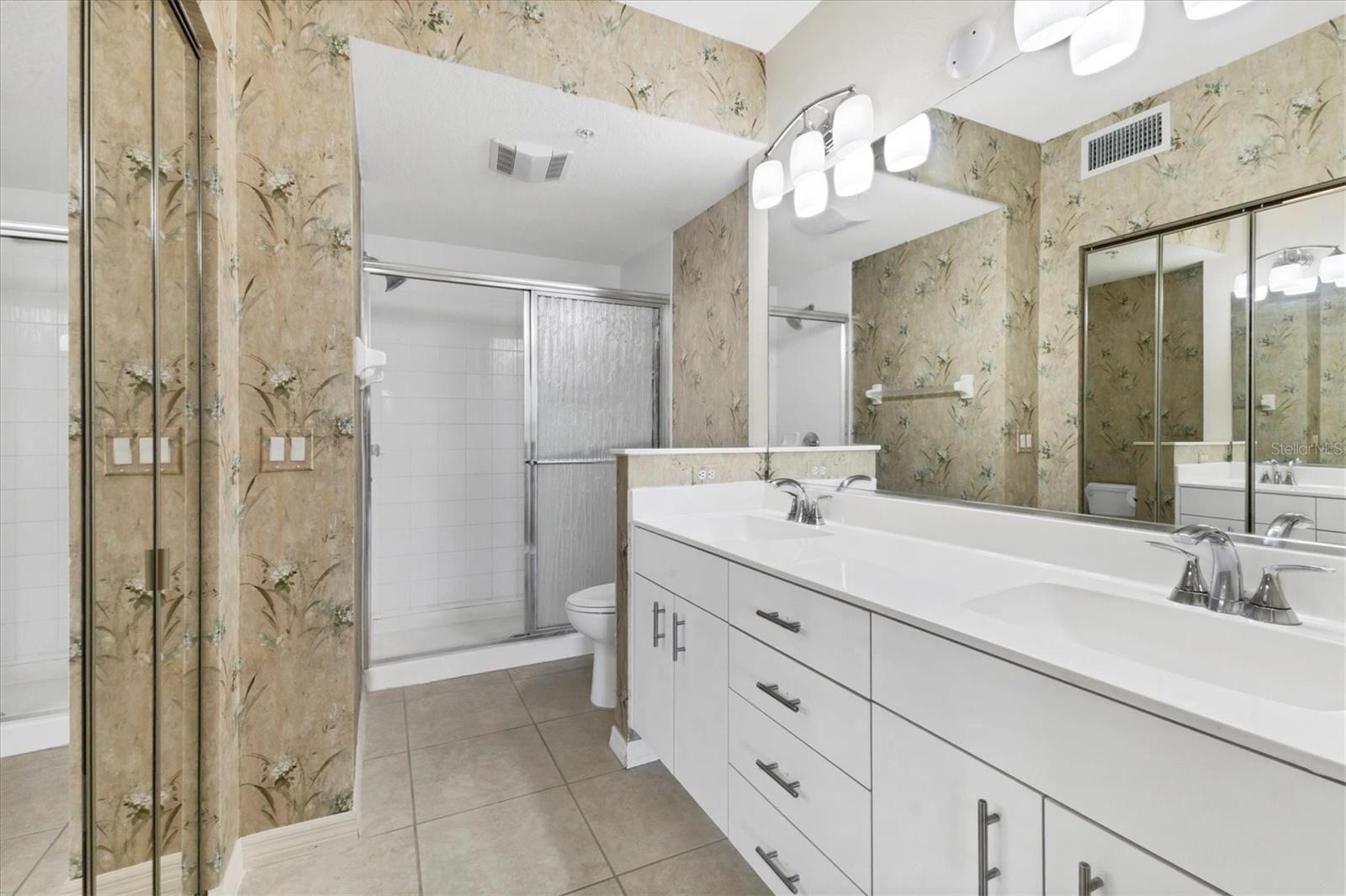 432 SUNSET LAKE BLVD #102, VENICE, FL, 34292