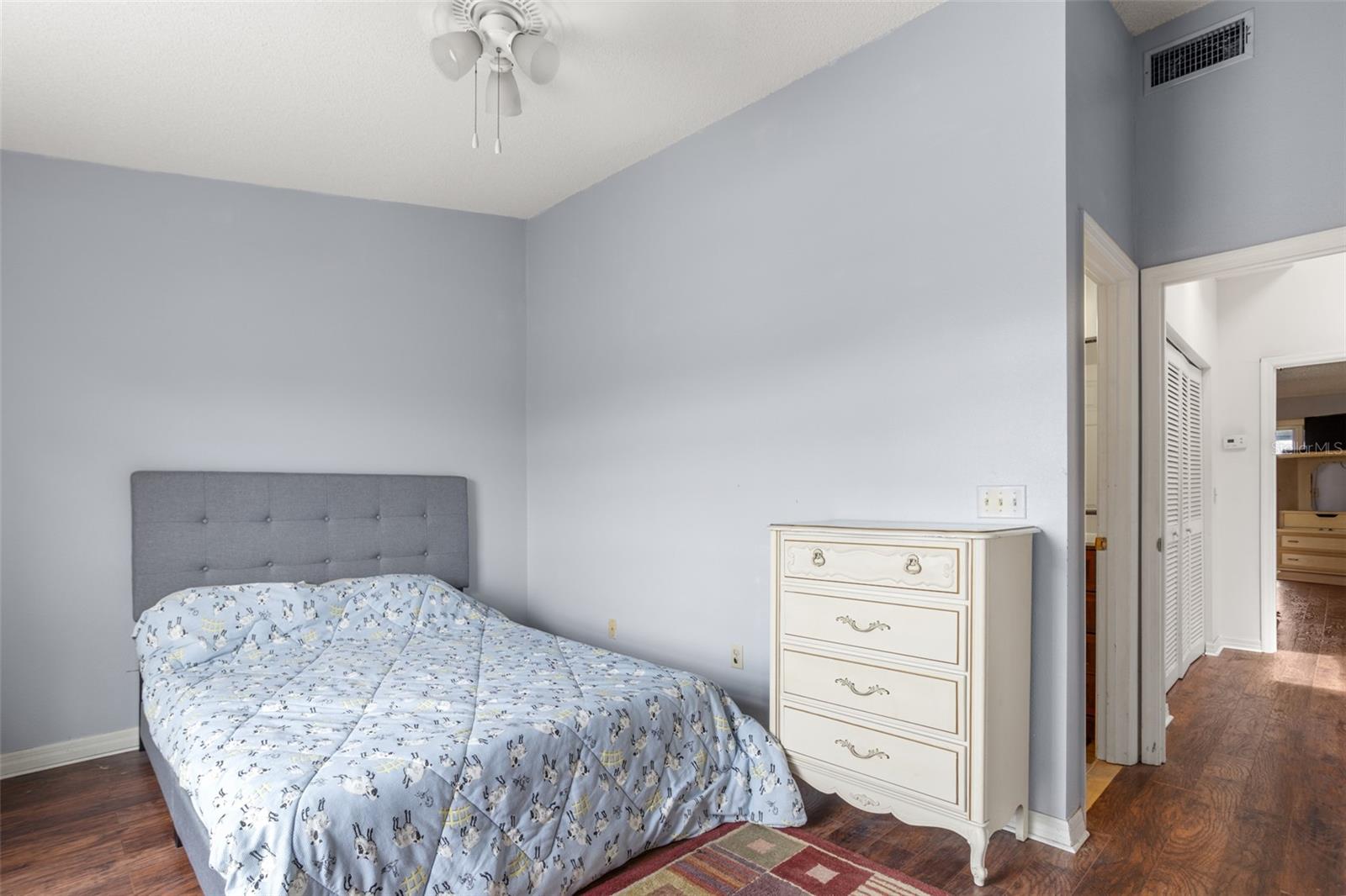 637 PINELLAS BAYWAY S #204, TIERRA VERDE, FL, 33715