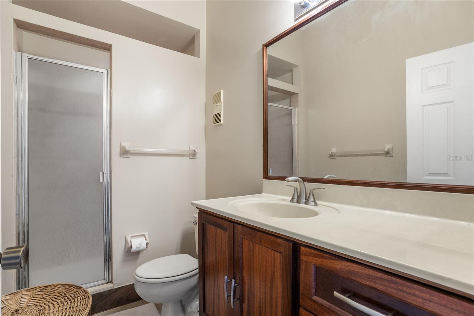 637 PINELLAS BAYWAY S #204, TIERRA VERDE, FL, 33715