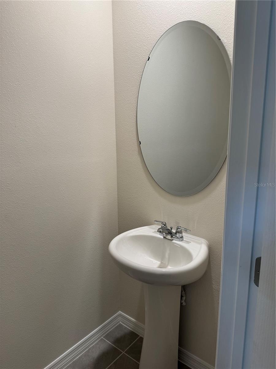 2925 CANARY AVE, DAVENPORT, FL, 33837