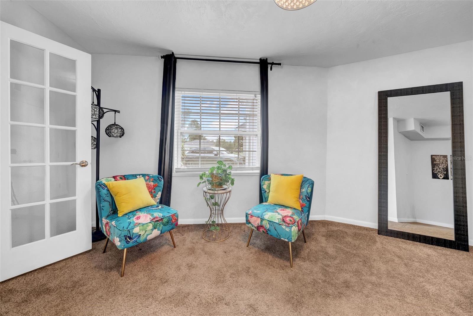 1303 51ST AVE N, ST PETERSBURG, FL, 33703