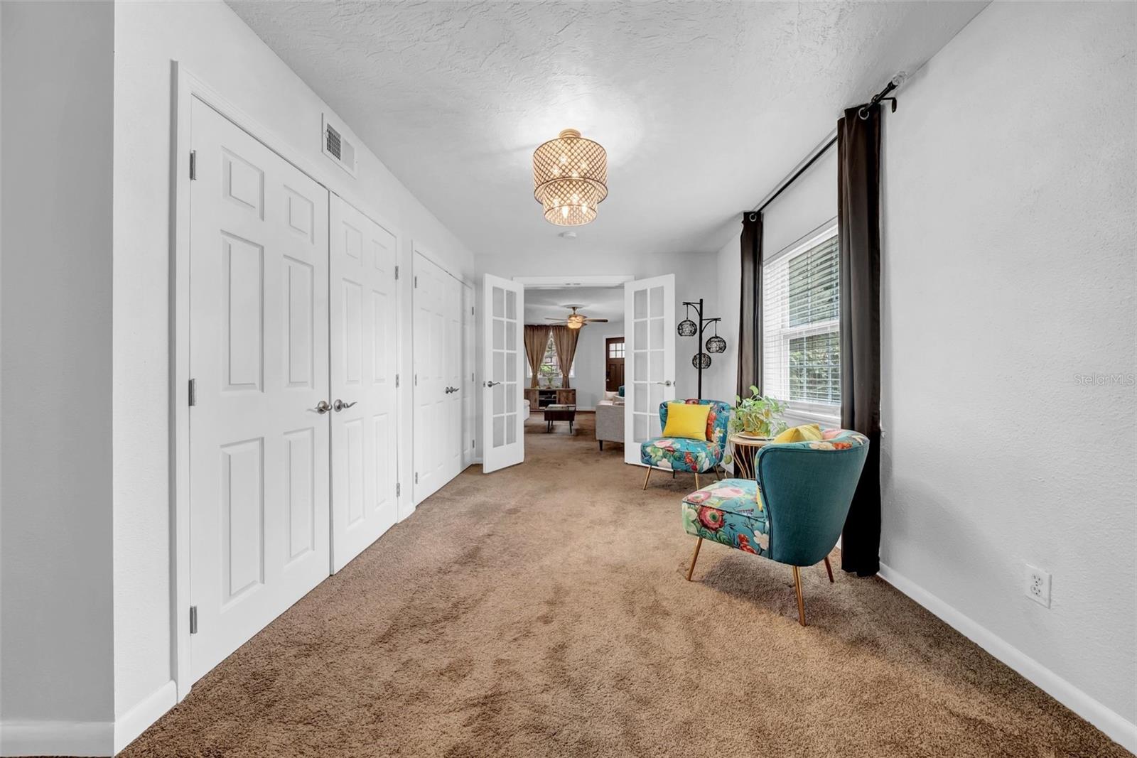 1303 51ST AVE N, ST PETERSBURG, FL, 33703