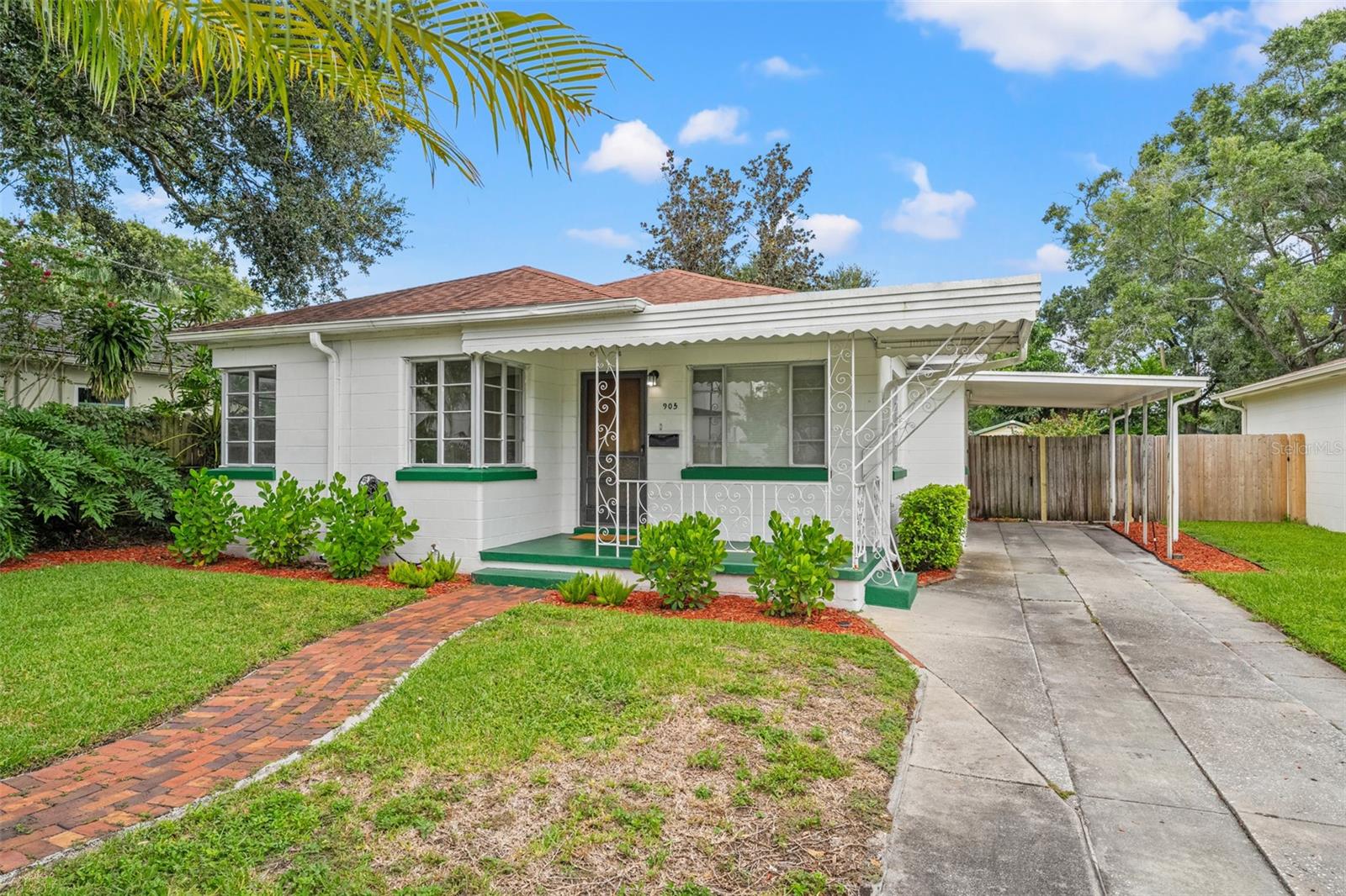 905 W CORAL ST, TAMPA, FL, 33602