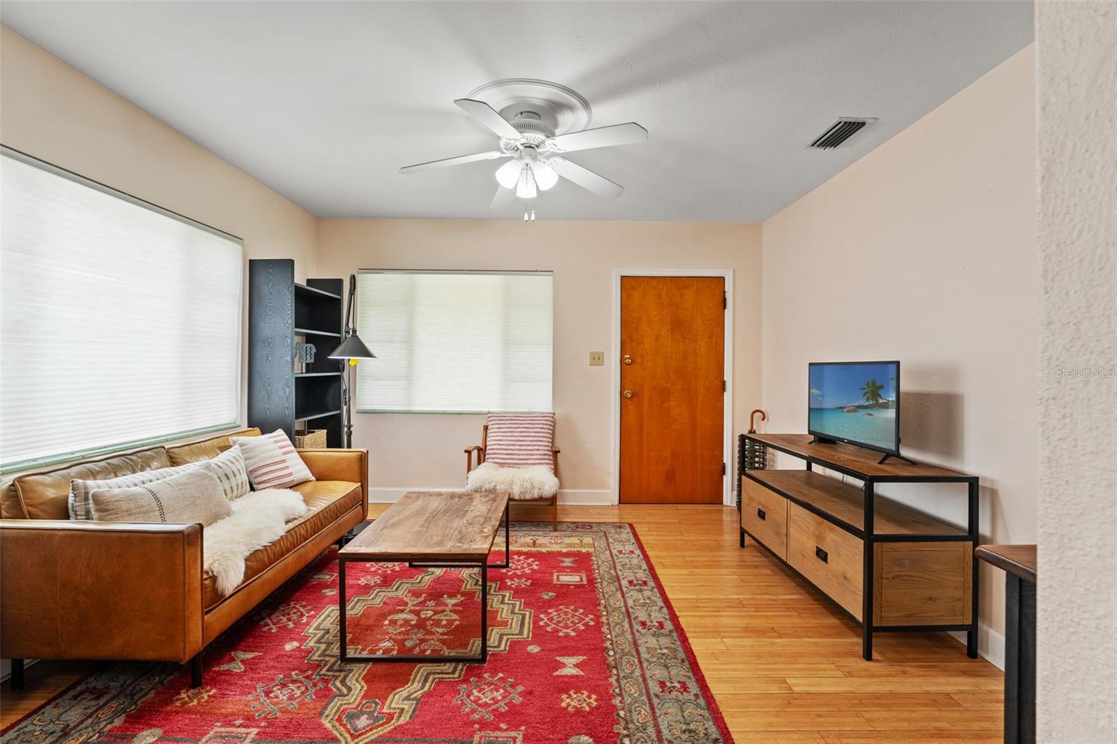 905 W CORAL ST, TAMPA, FL, 33602