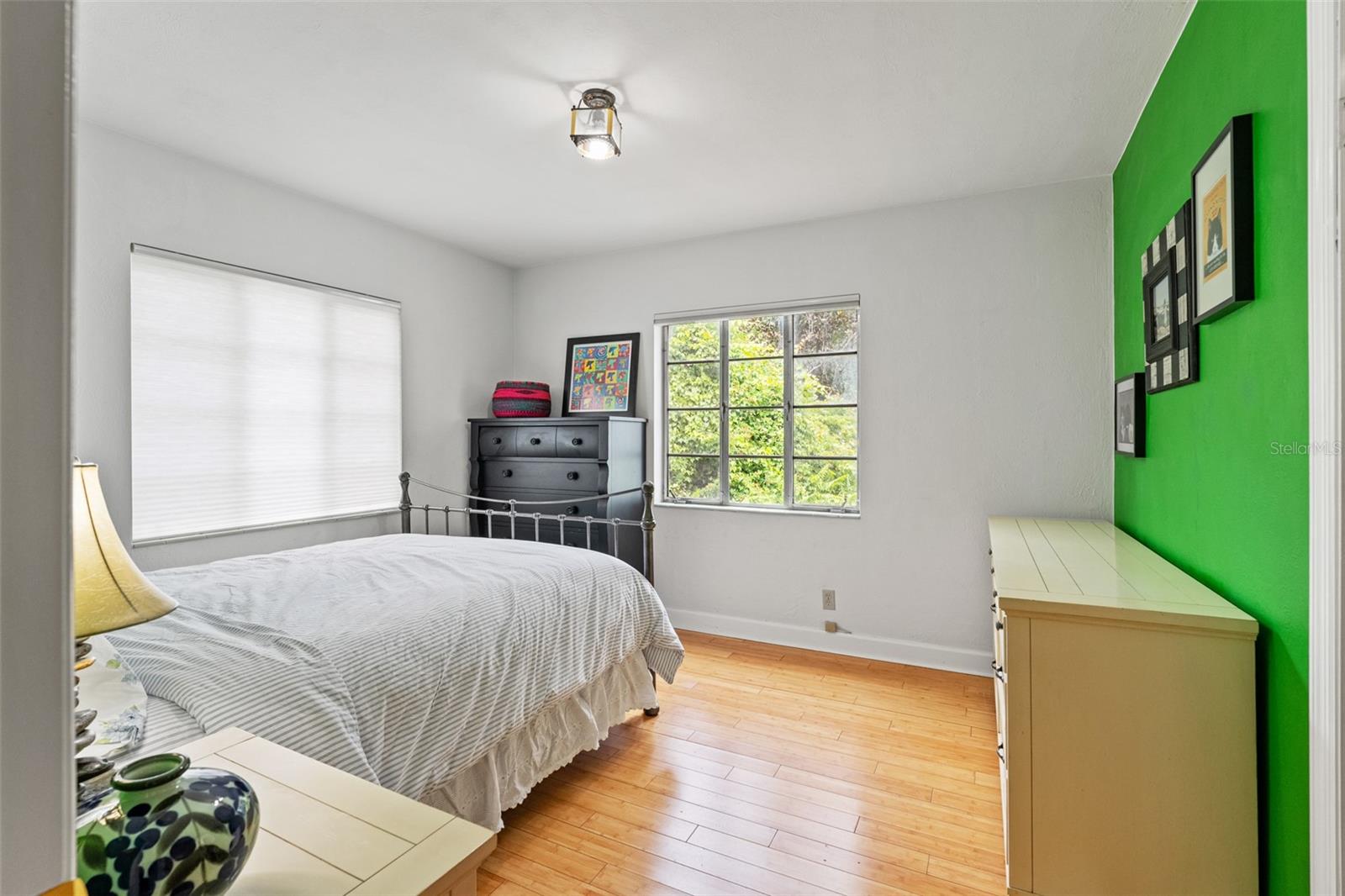 905 W CORAL ST, TAMPA, FL, 33602