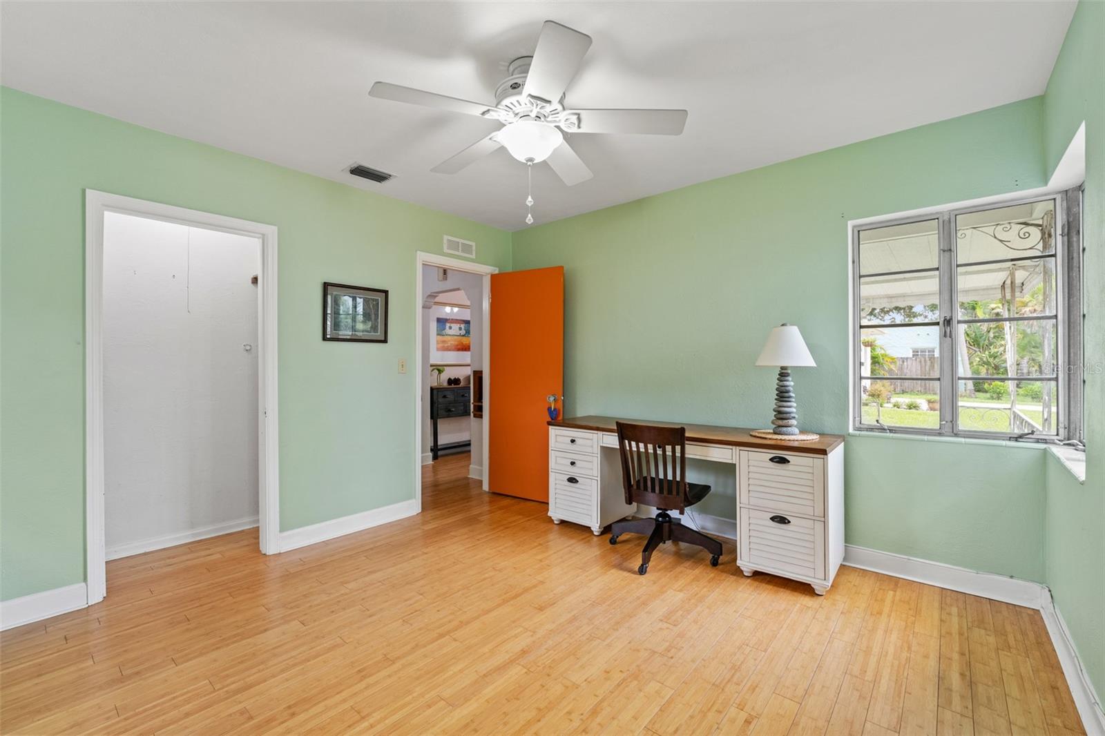 905 W CORAL ST, TAMPA, FL, 33602