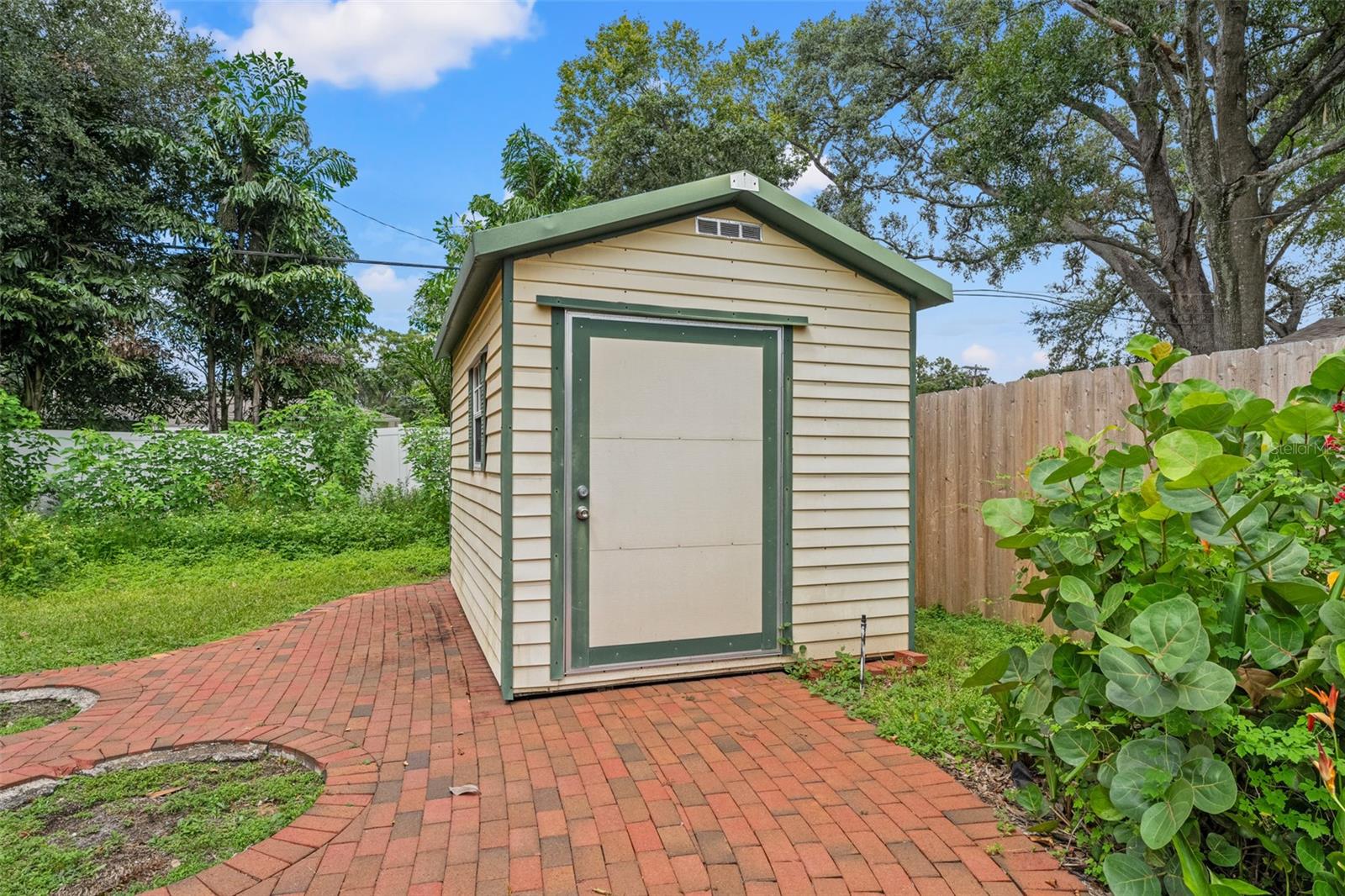 905 W CORAL ST, TAMPA, FL, 33602