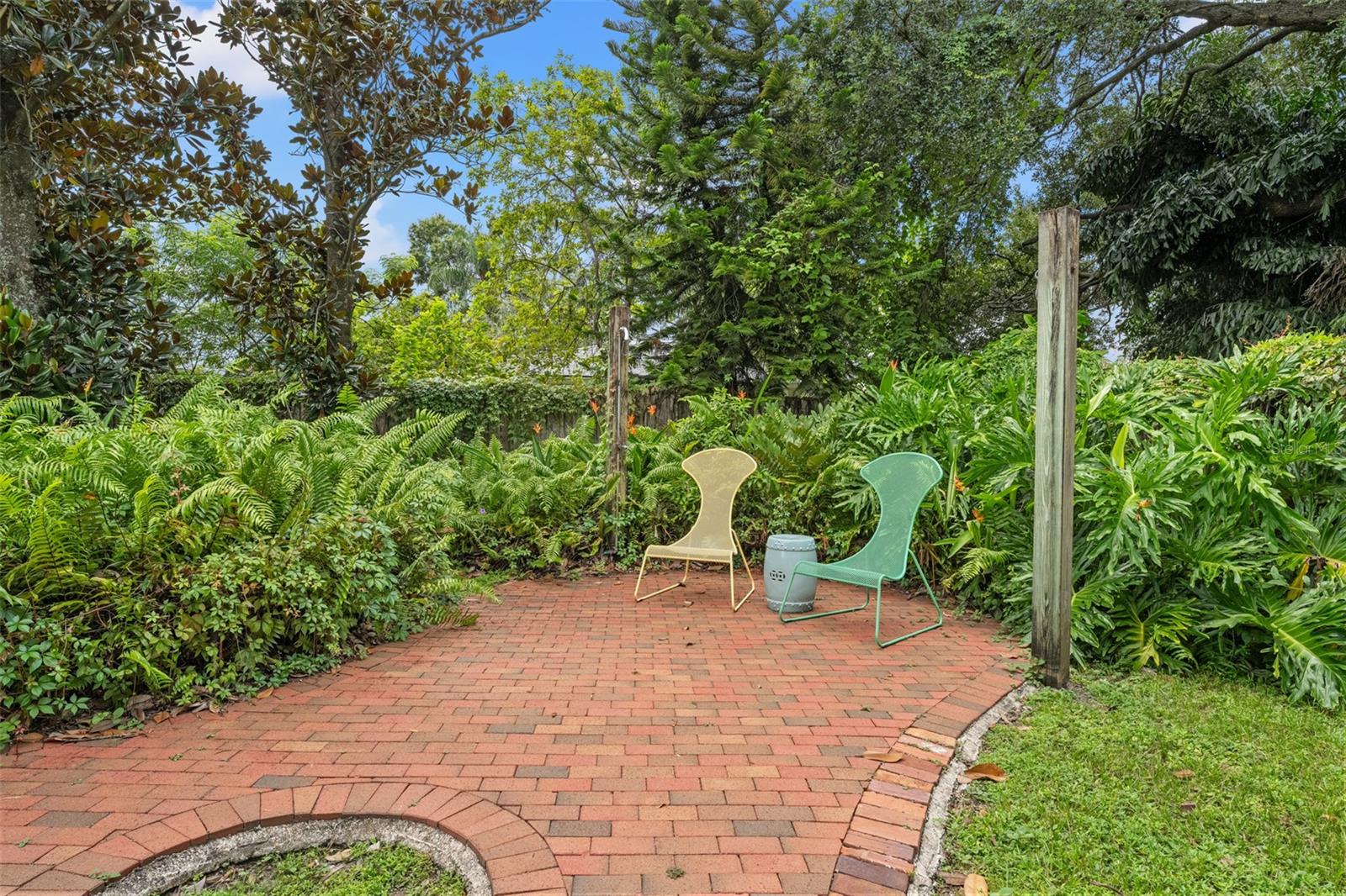 905 W CORAL ST, TAMPA, FL, 33602