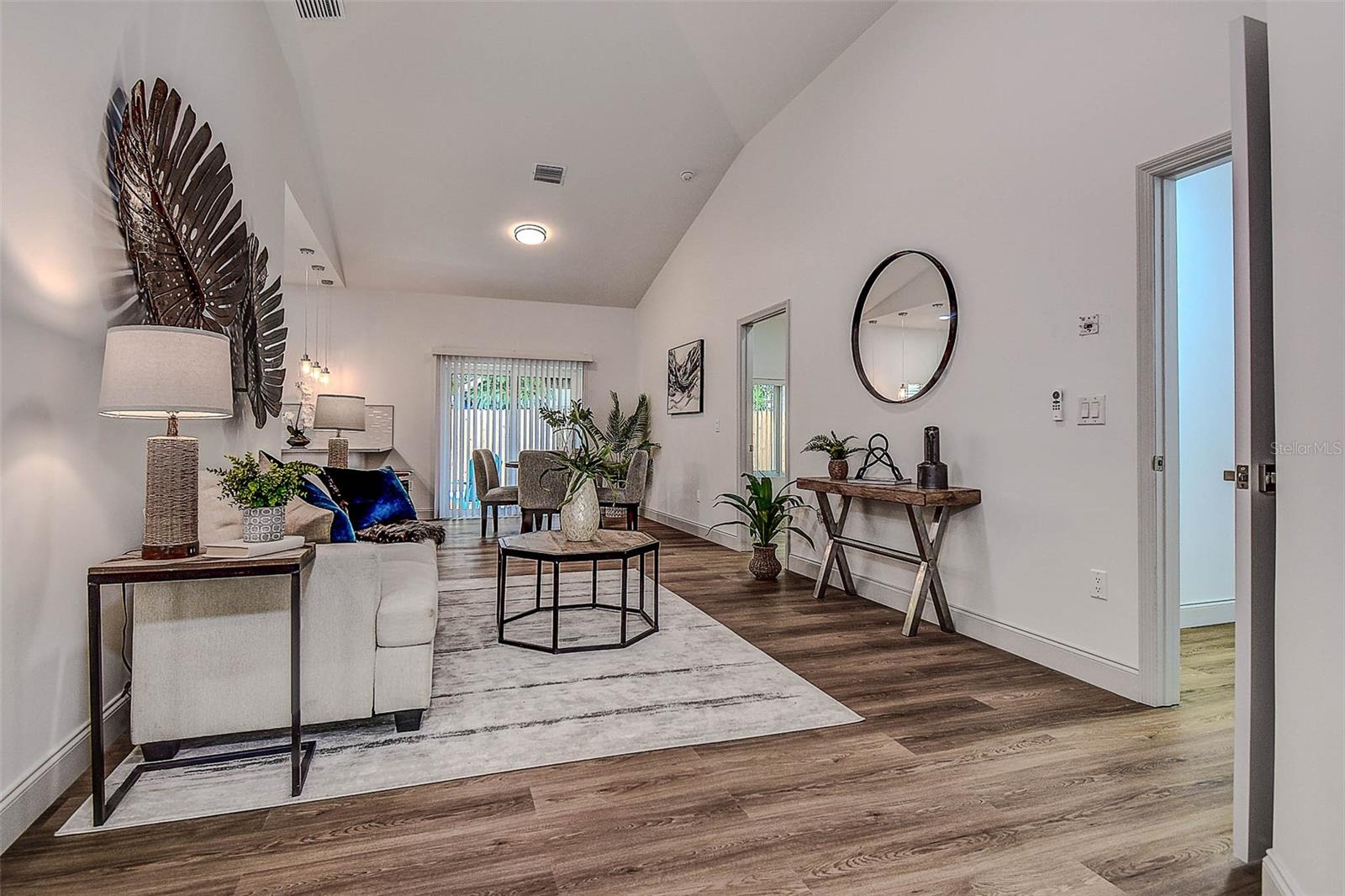 5105 68TH WAY N, ST PETERSBURG, FL, 33709