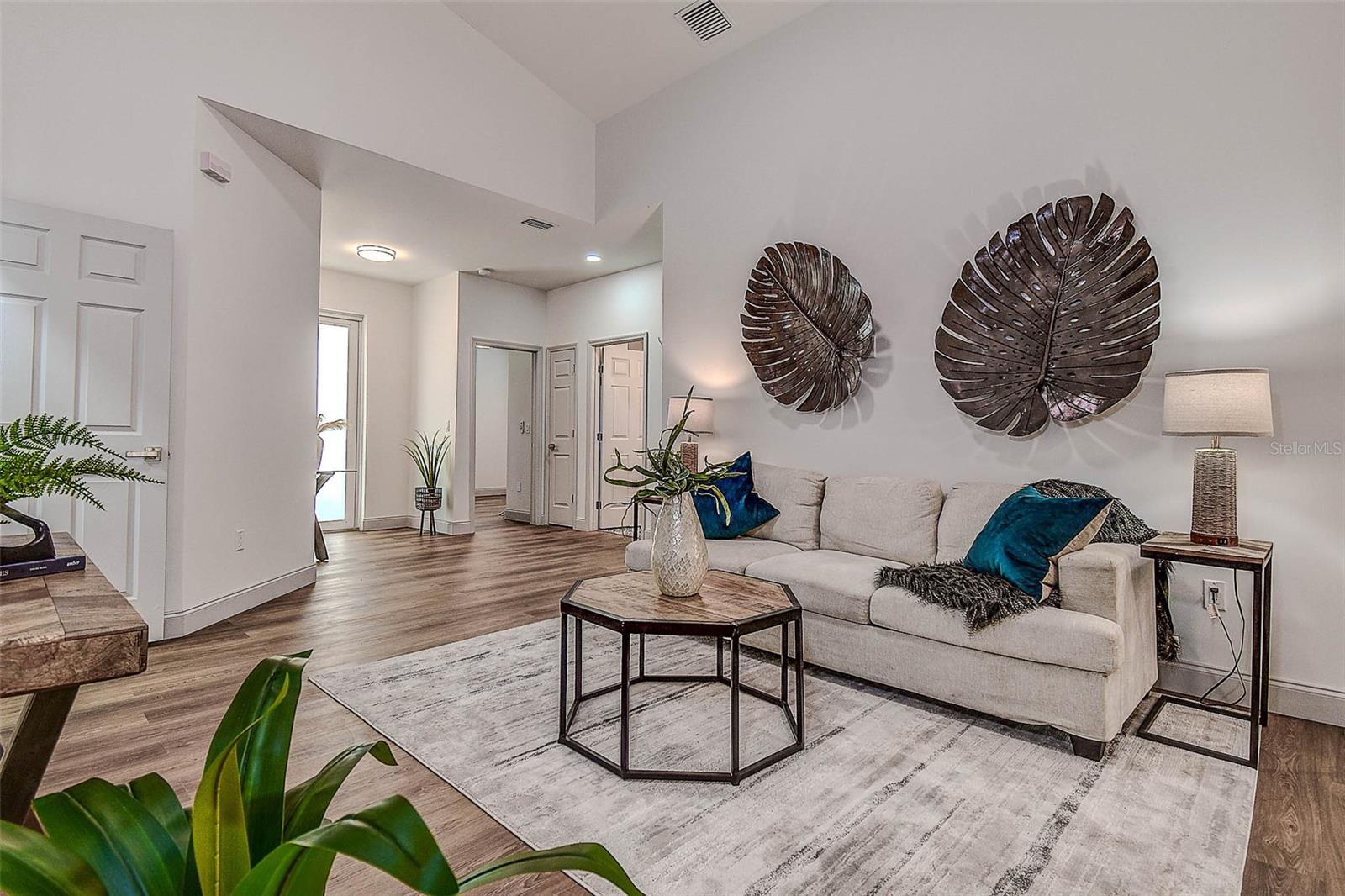 5105 68TH WAY N, ST PETERSBURG, FL, 33709