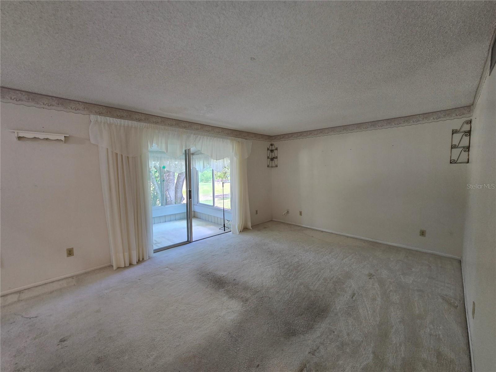 OM708848 Property Photo