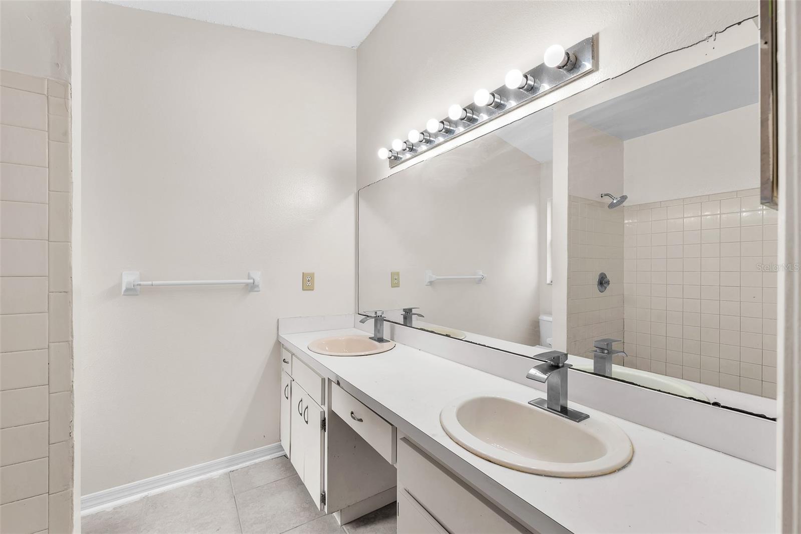 1816 ELLINGTON CT, VALRICO, FL, 33594