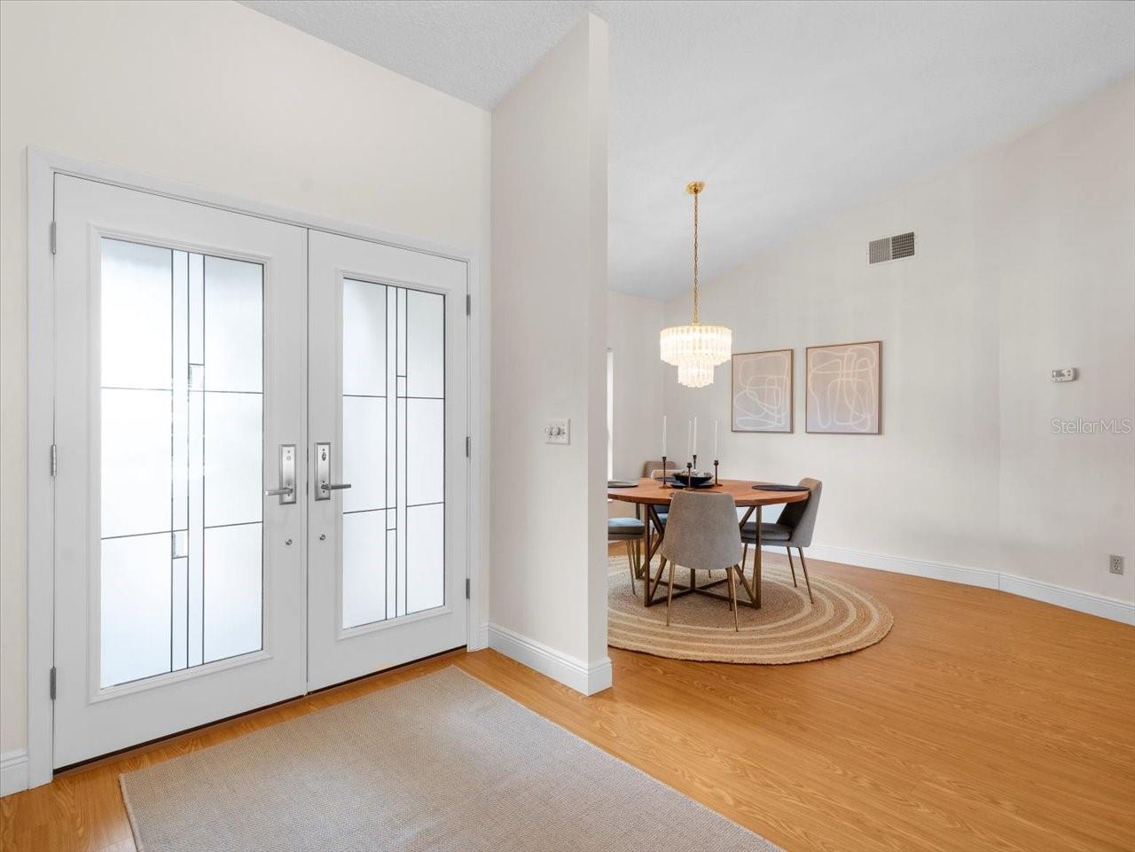 13707 WALBROOKE DR, TAMPA, FL, 33624