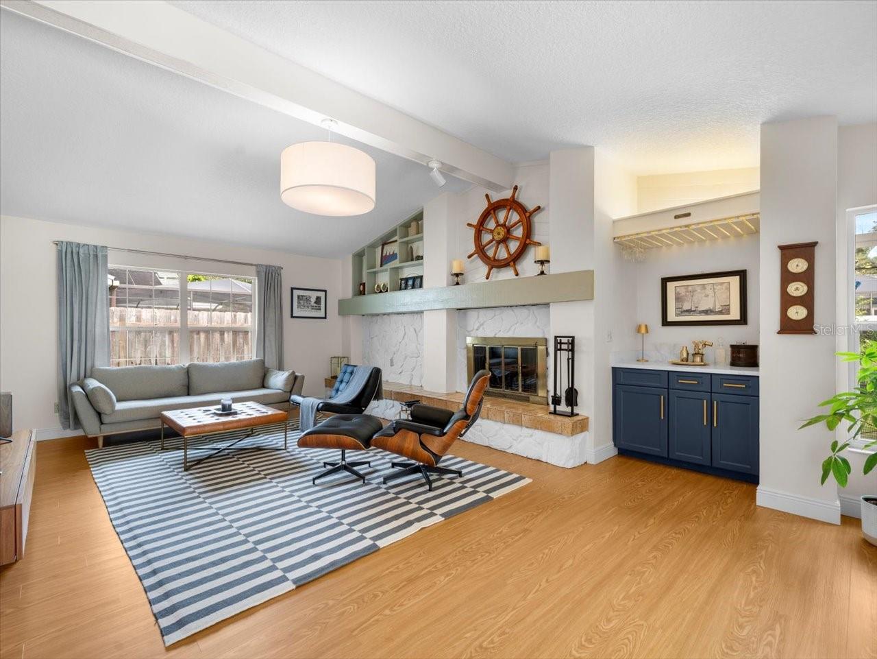 13707 WALBROOKE DR, TAMPA, FL, 33624