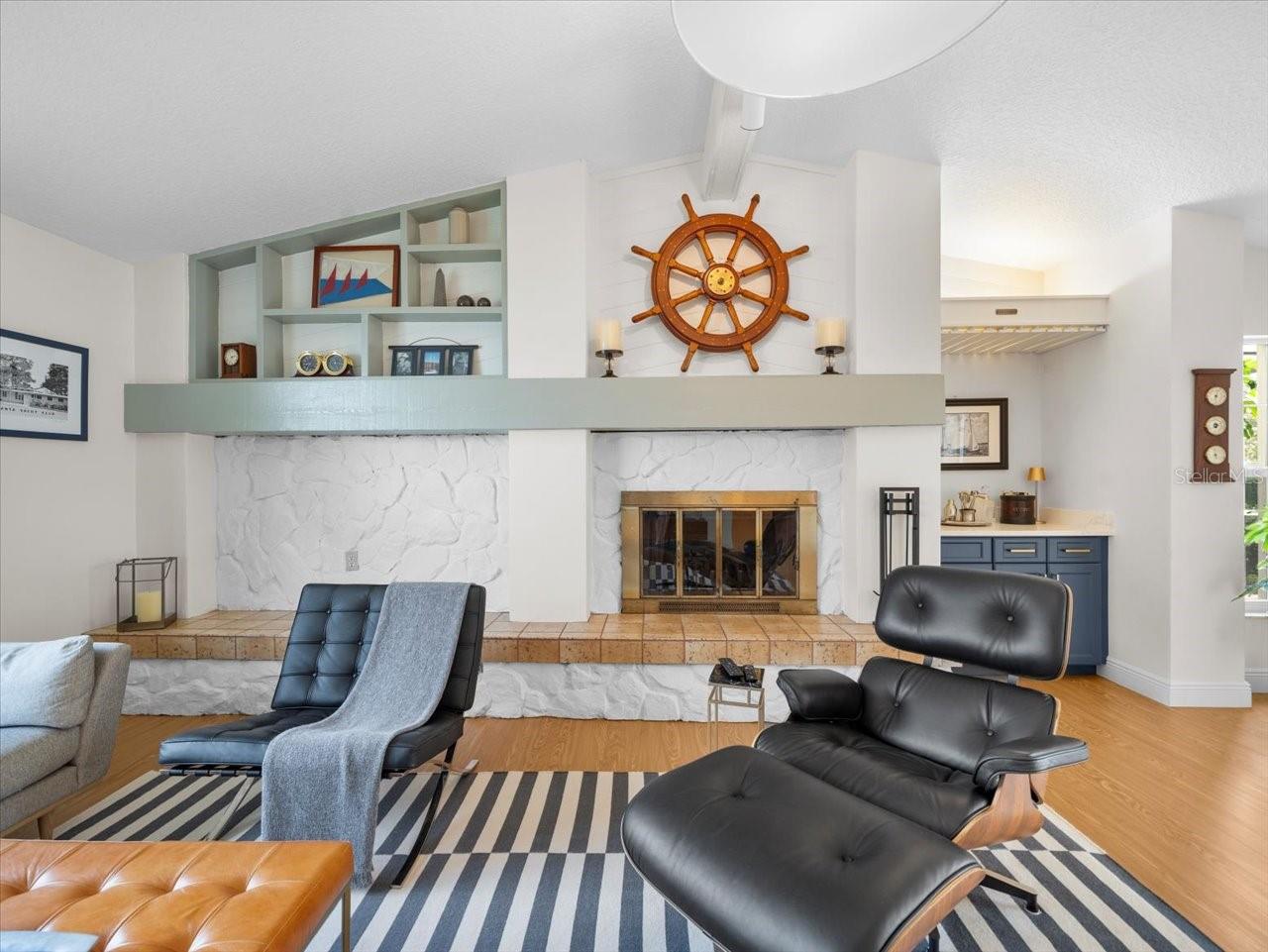 13707 WALBROOKE DR, TAMPA, FL, 33624