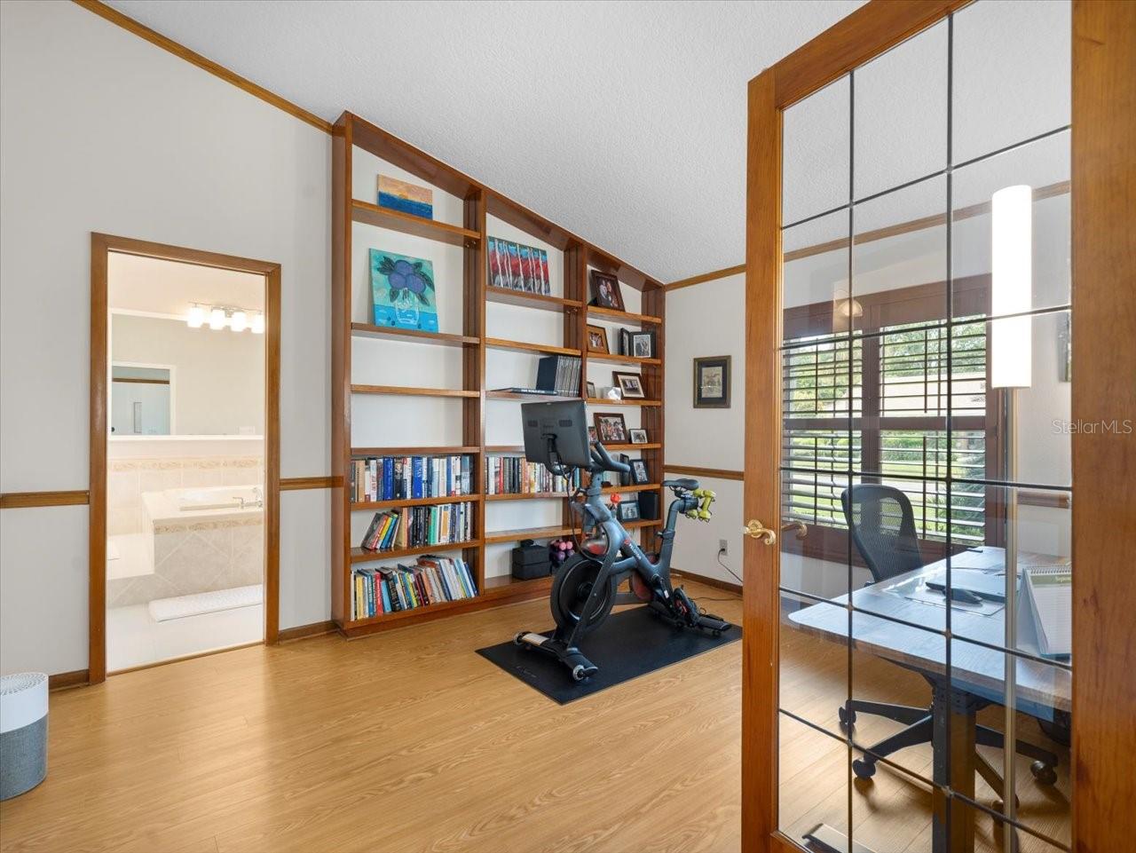 13707 WALBROOKE DR, TAMPA, FL, 33624