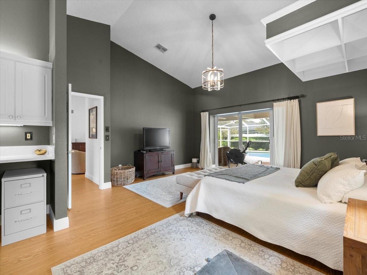 13707 WALBROOKE DR, TAMPA, FL, 33624