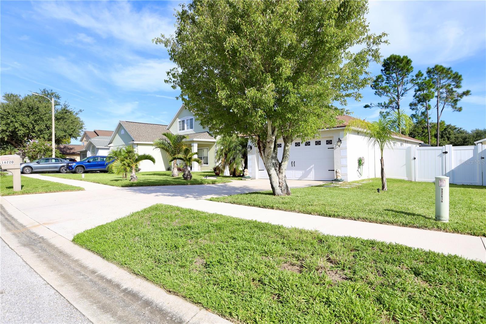 16220 COOPERS HAWK AVE, CLERMONT, FL, 34714