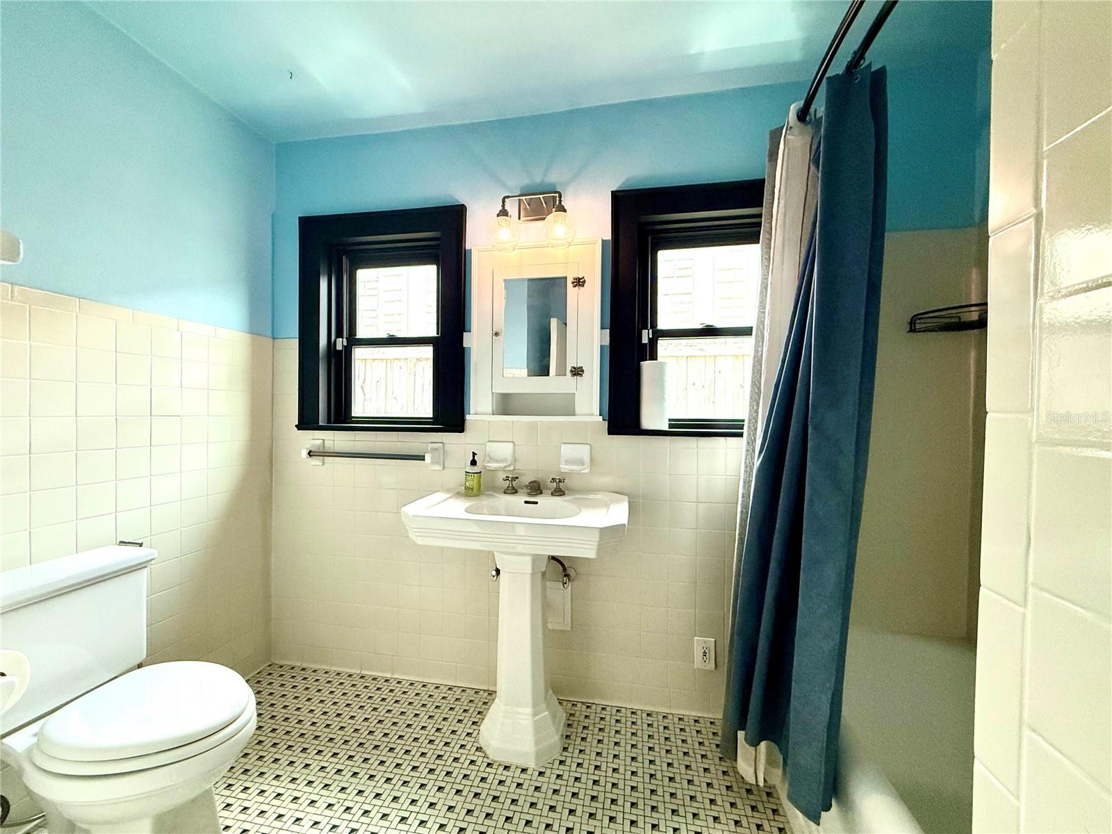 204 E HARVARD ST, ORLANDO, FL, 32804