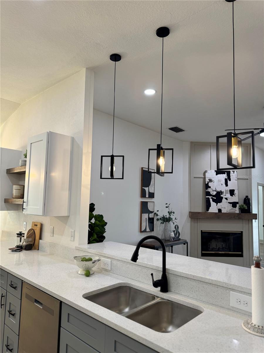 544 ROYAL RIDGE ST, VALRICO, FL, 33594