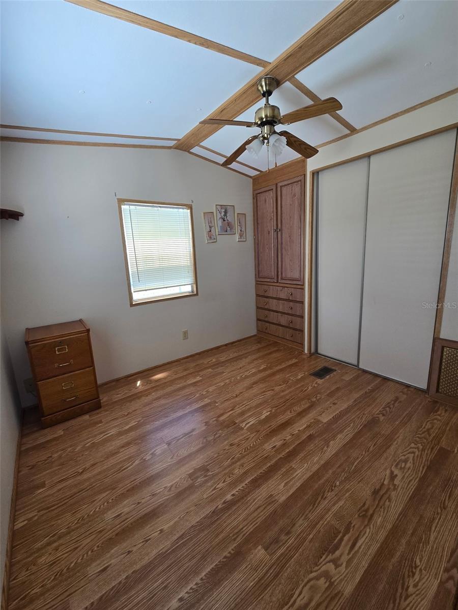 O6341435 Property Photo