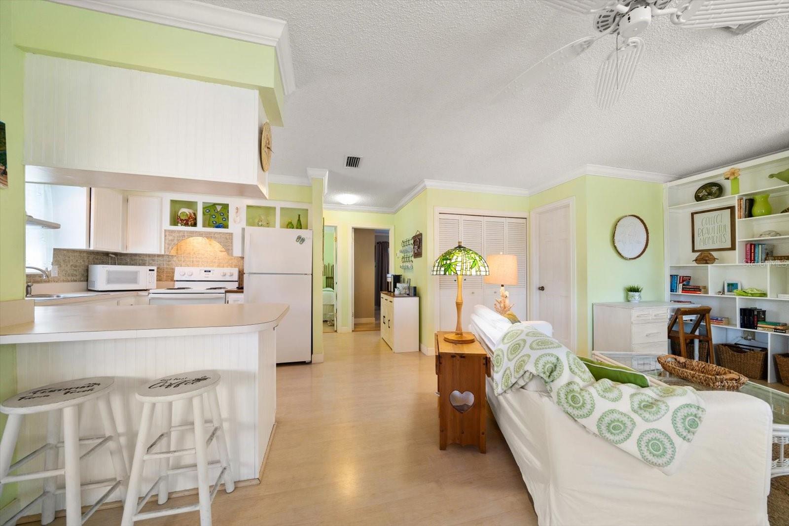 800 E GULF BLVD #5, INDIAN ROCKS BEACH, FL, 33785