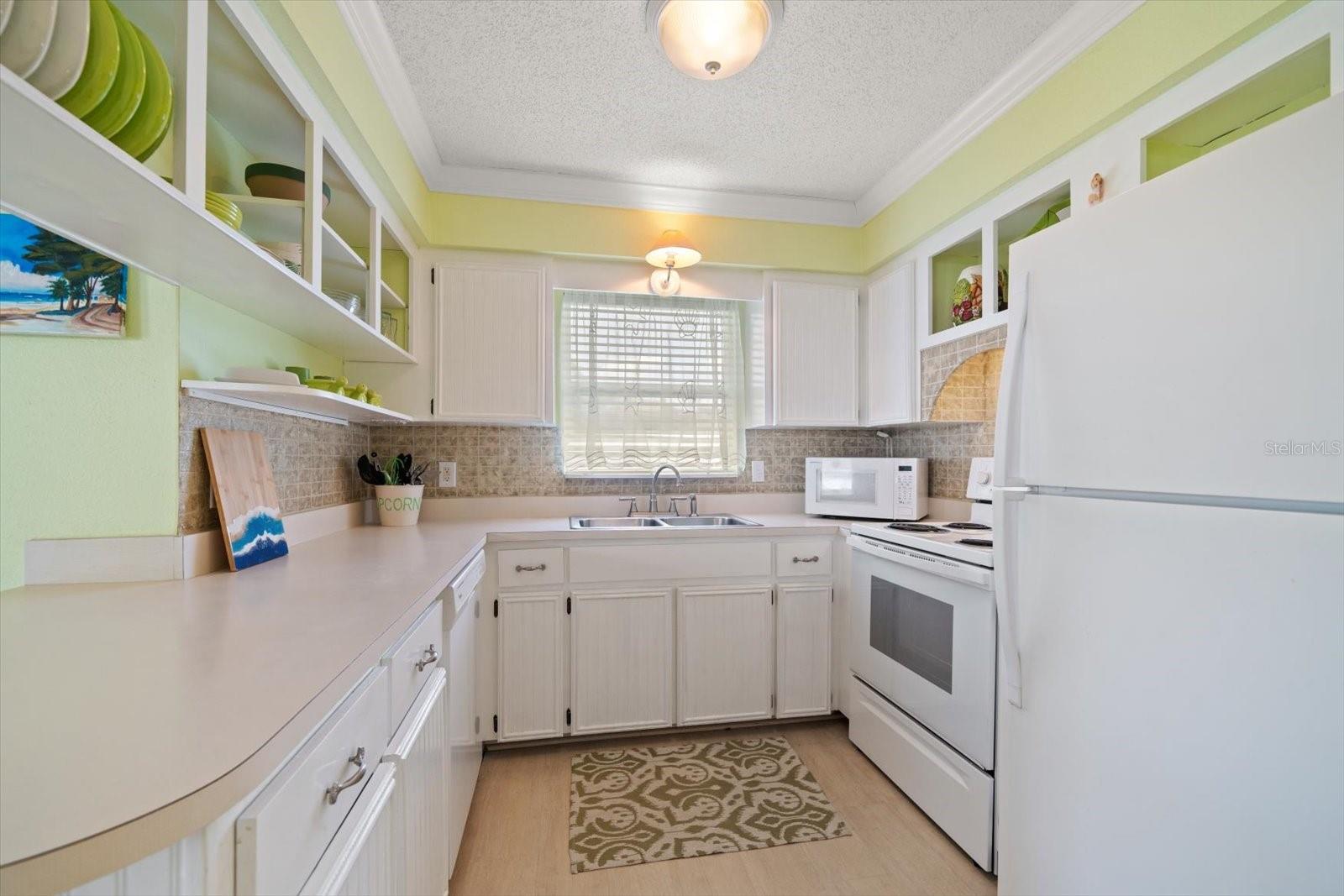 800 E GULF BLVD #5, INDIAN ROCKS BEACH, FL, 33785