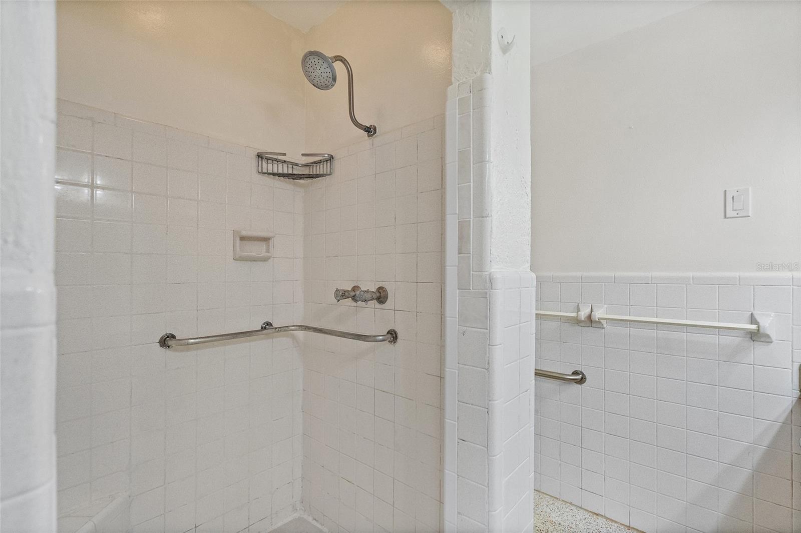 3391 WALNUT ST NE, ST PETERSBURG, FL, 33704