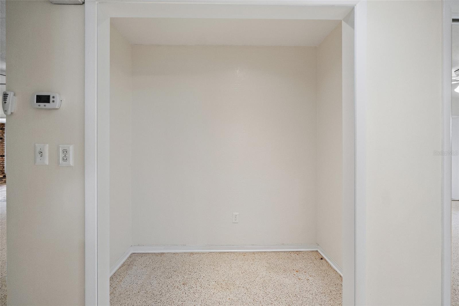 3391 WALNUT ST NE, ST PETERSBURG, FL, 33704