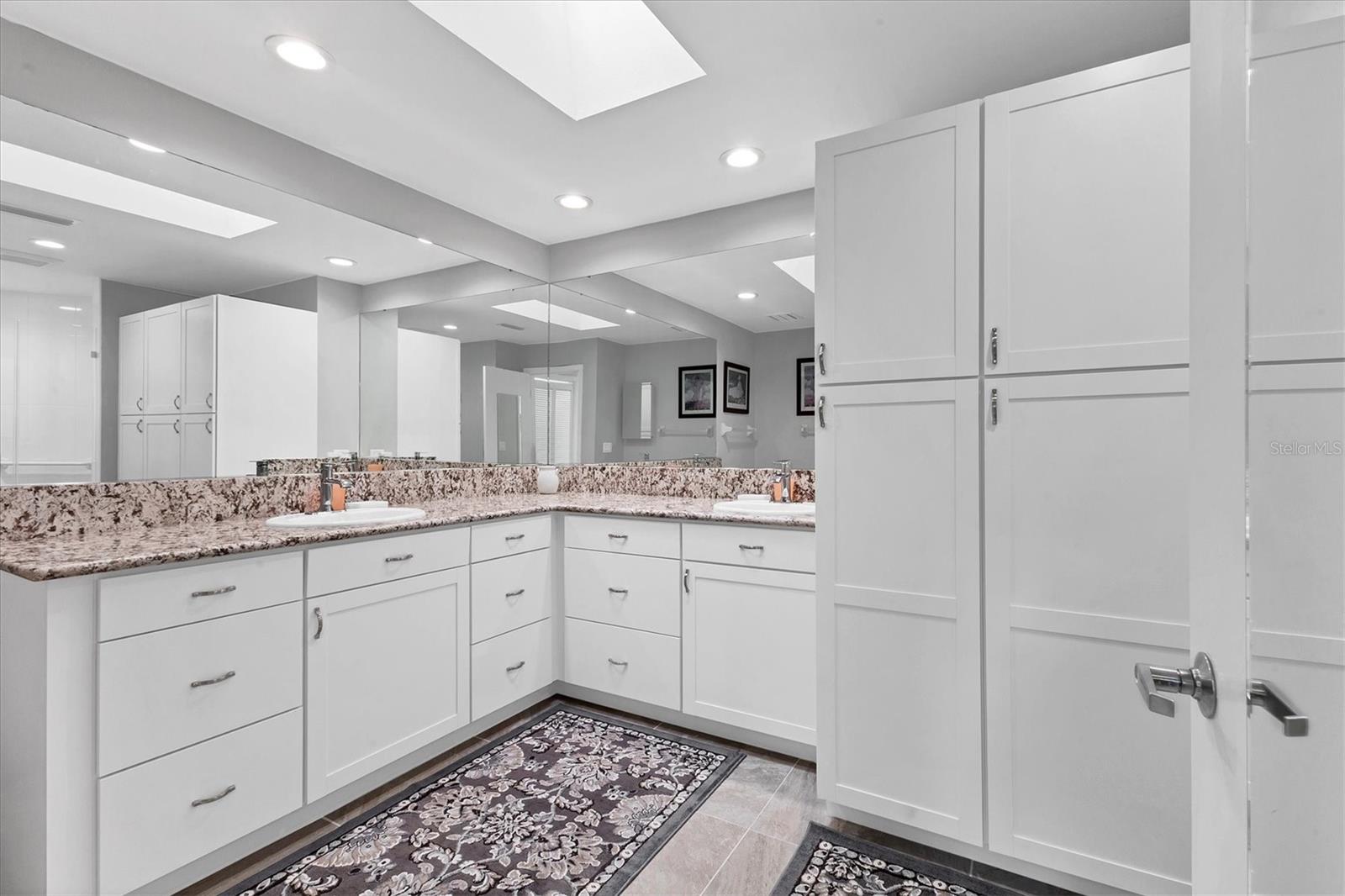 3946 WILSHIRE CIR E #168, SARASOTA, FL, 34238