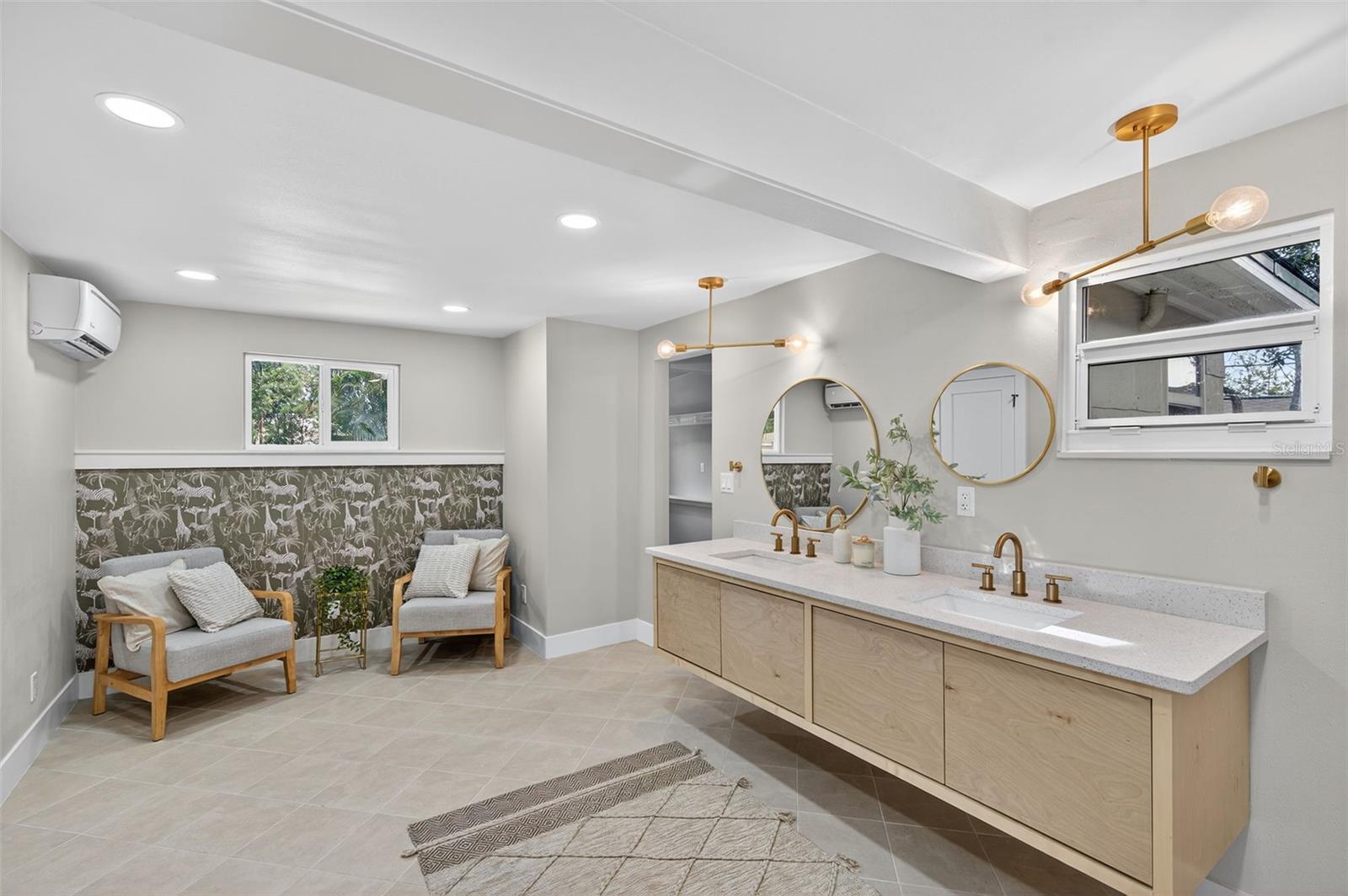 4091 31ST AVE N, ST PETERSBURG, FL, 33713