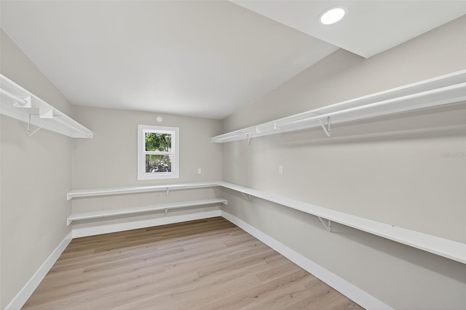 4091 31ST AVE N, ST PETERSBURG, FL, 33713