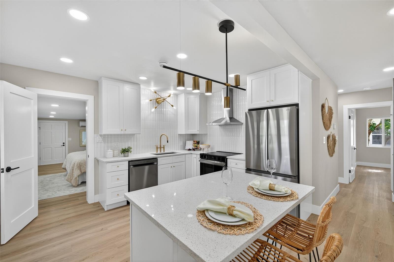 4091 31ST AVE N, ST PETERSBURG, FL, 33713