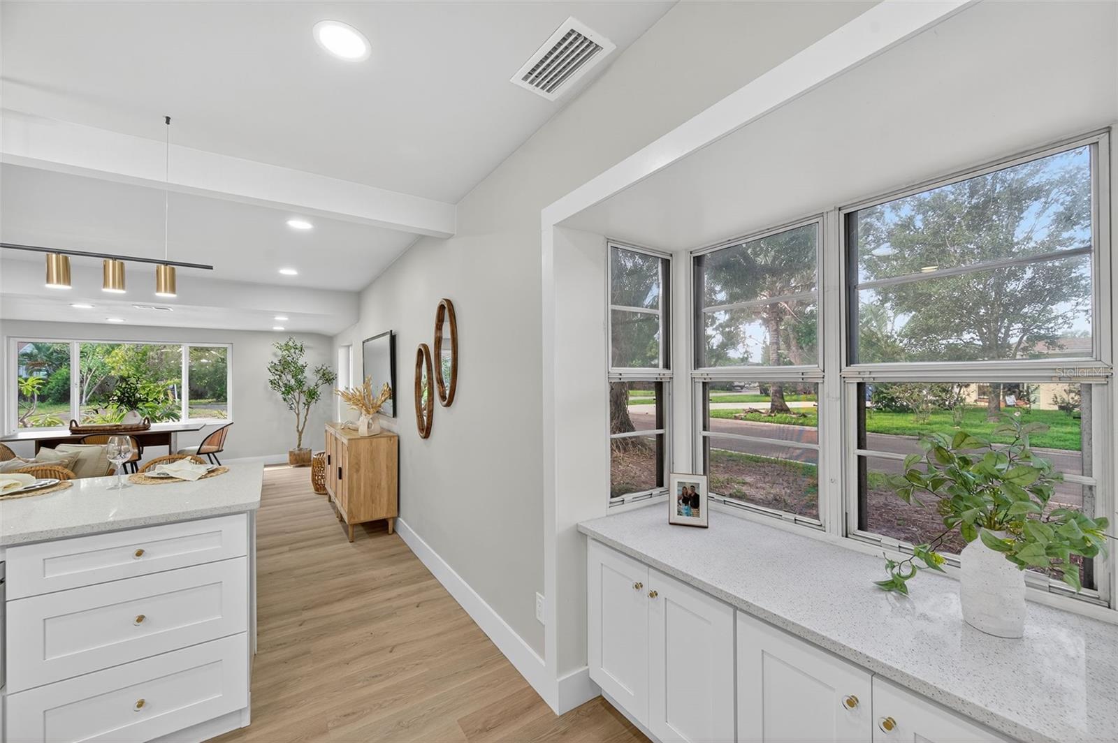 4091 31ST AVE N, ST PETERSBURG, FL, 33713